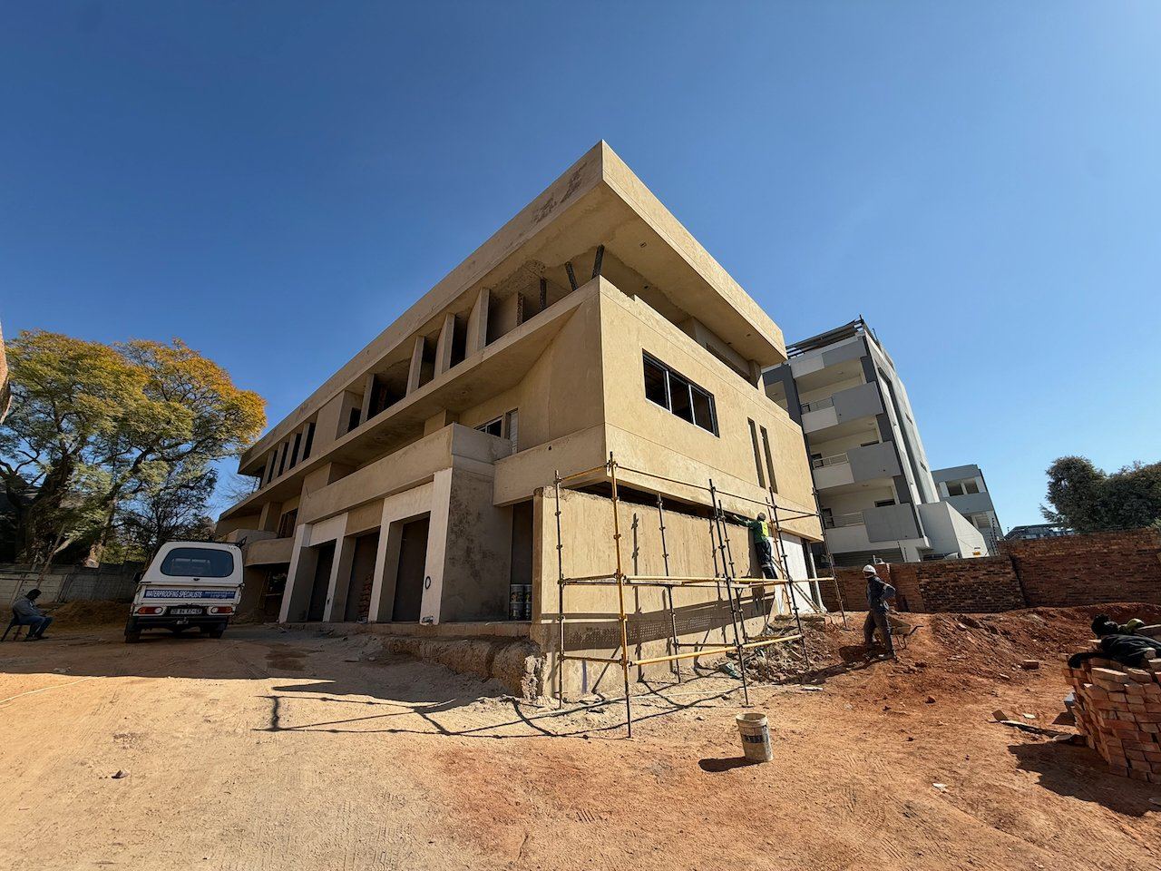 Luxury Duplexes and Penthouses Opposite Melrose Arch