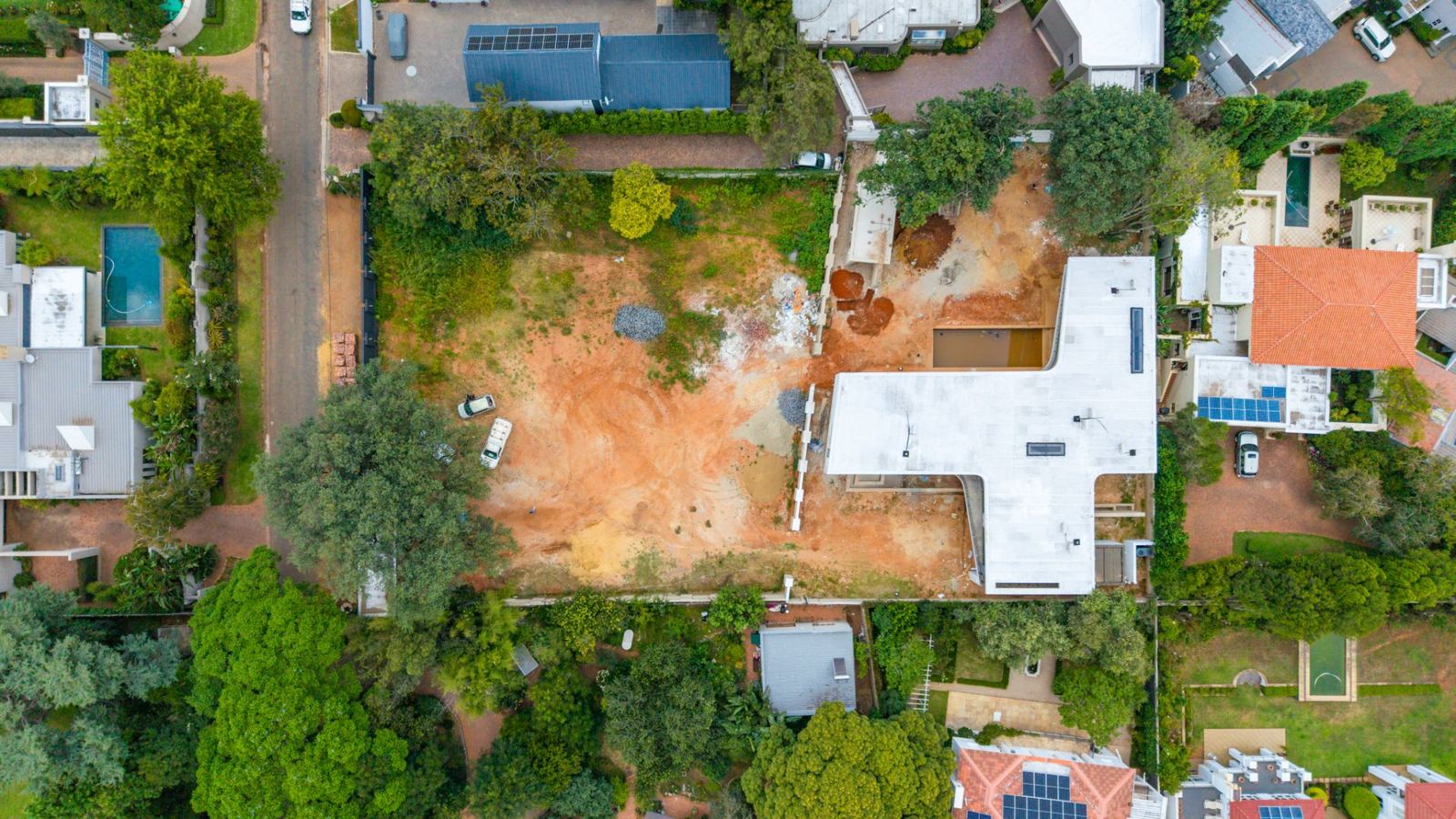 Dream Luxury Cluster in Exclusive Road