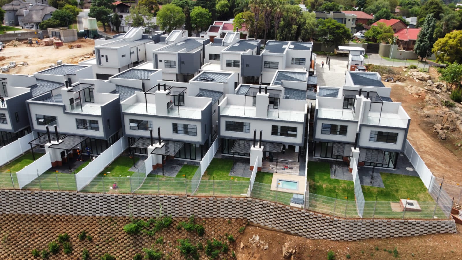 4 bedroom Signature at Aurora